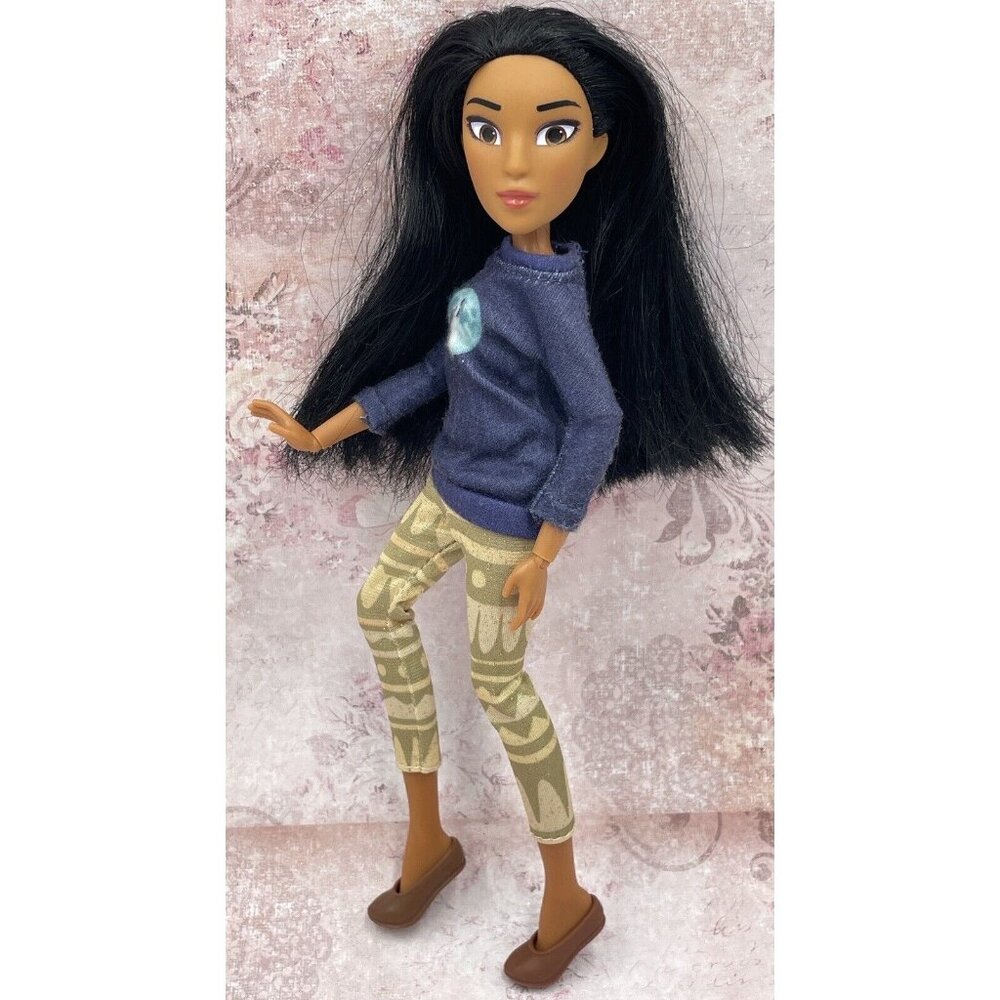 Disney Comfy Princess Ralph Breaks The Internet Movie Doll POCAHONTAS - Picture 4 of 12